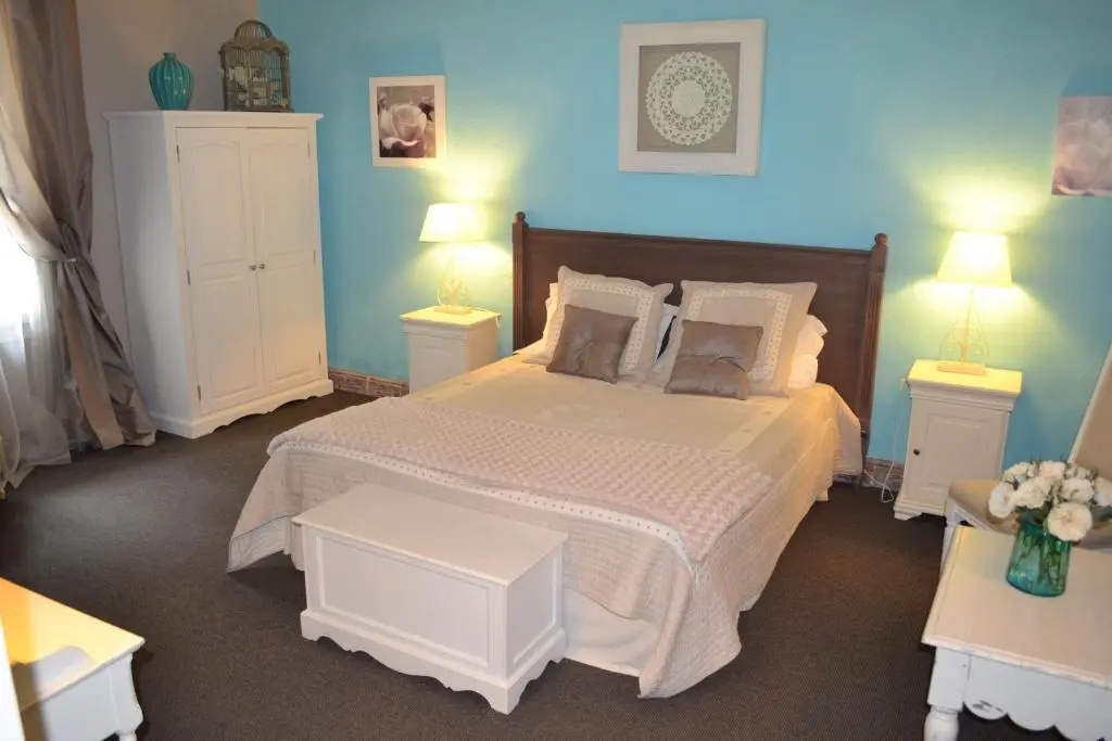 Comfort room