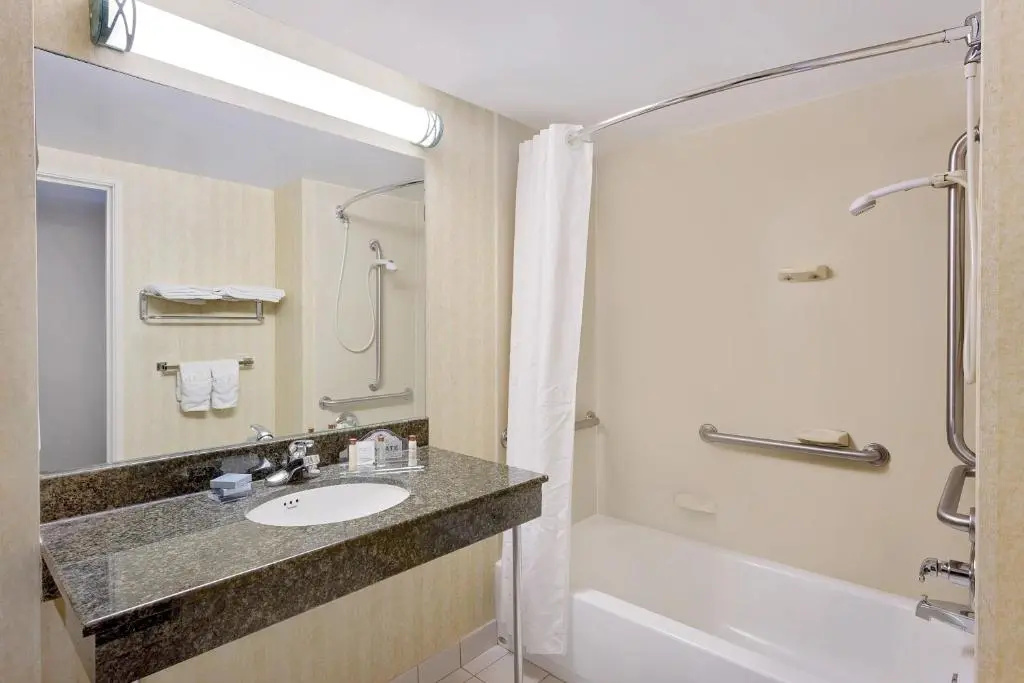 Comfort Inn & Suites Arlington Heights - Chambres
