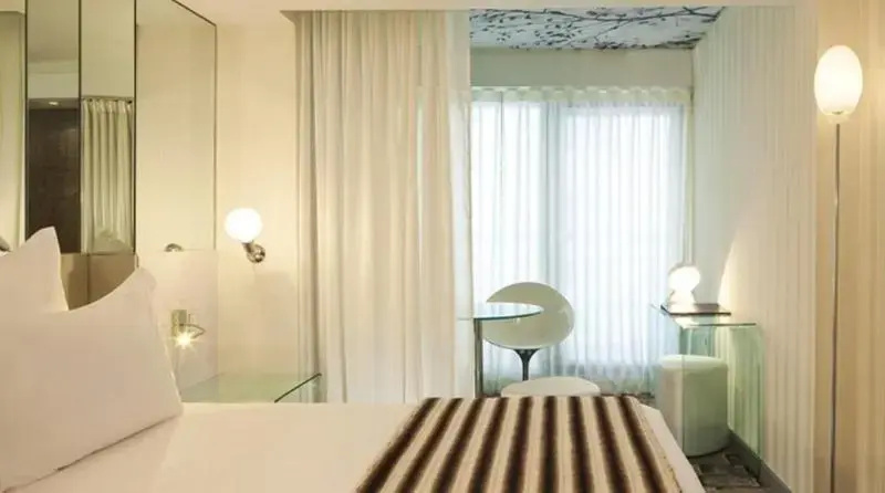 7 Eiffel Hotel 39