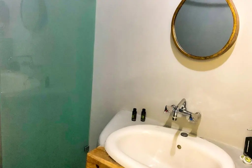 Economy Double room (twin beds)