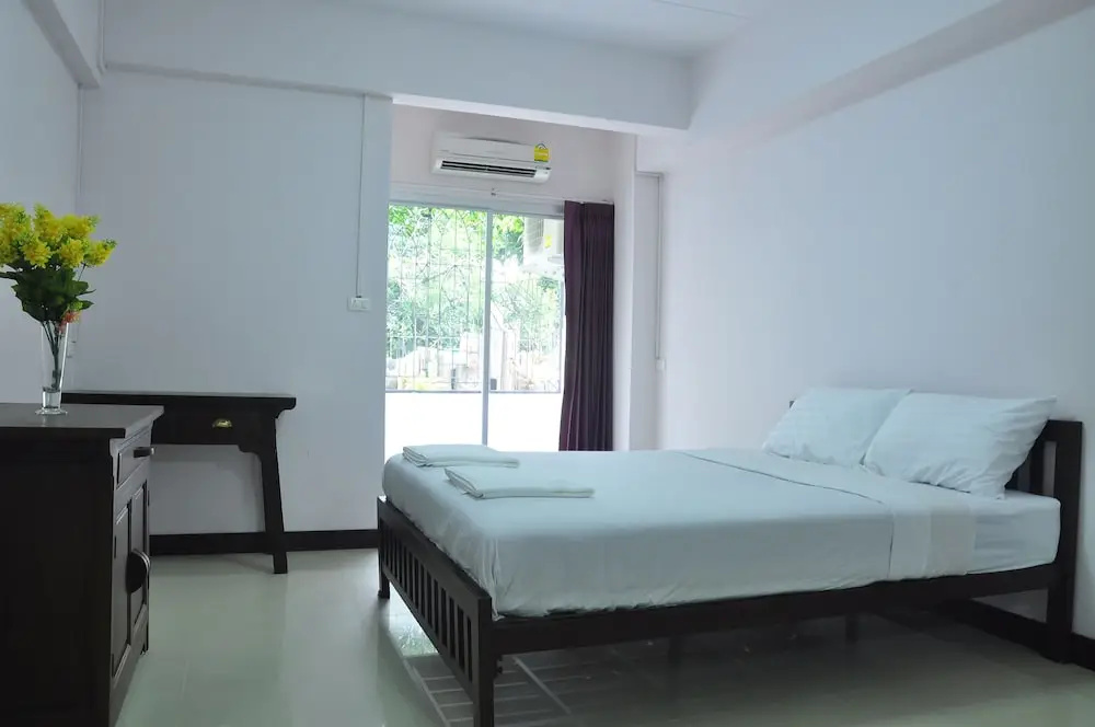Standard room with balcony