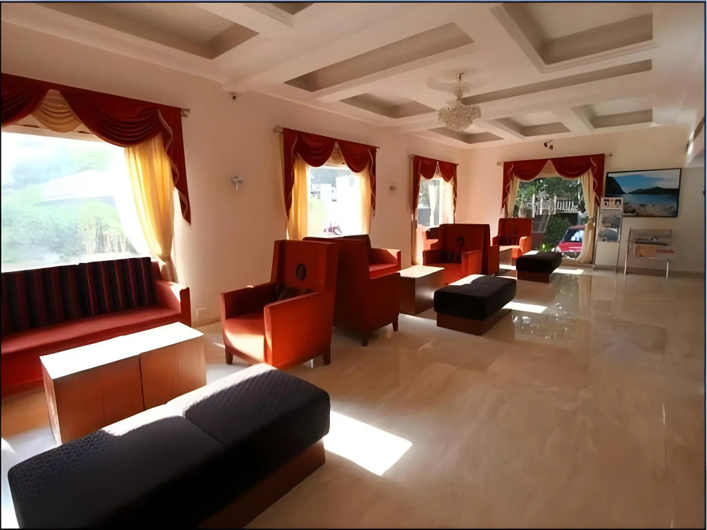 Hotel Juhu Plaza