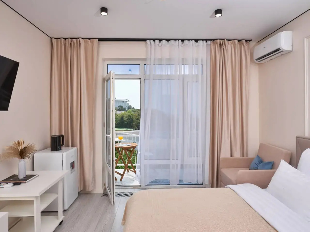 Hotel photo 2