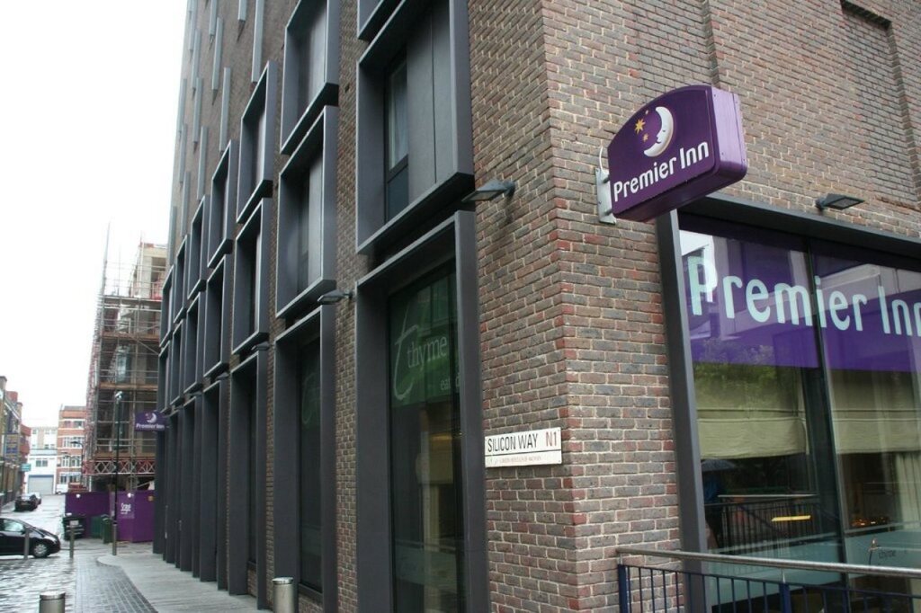 Premier Inn London City (Old Street) hotel image