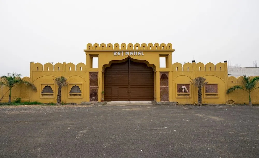 Rajmahal Banquet and Lawn