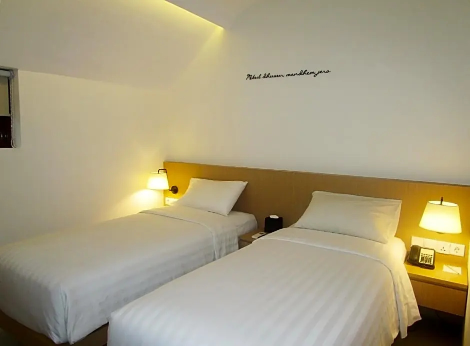 Hotel Namin Room Type - Standard Double room (twin beds)