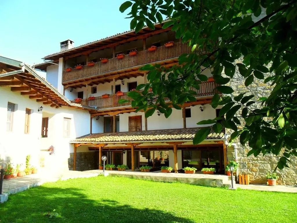 Yakovtsi Inn