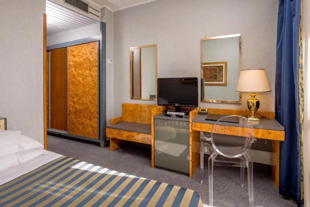 Hotel Enea Pomezia - Chambres