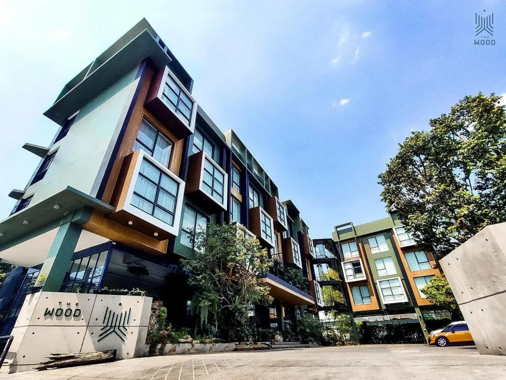 Standard Double room with balcony (full double bed)