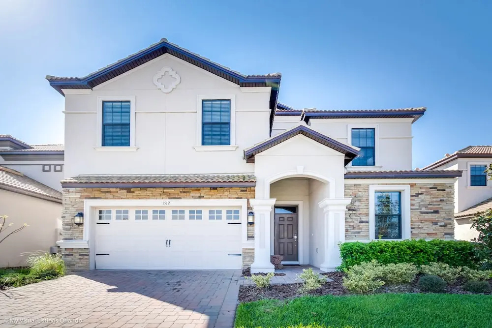 1512 Rolling Fairway Drive