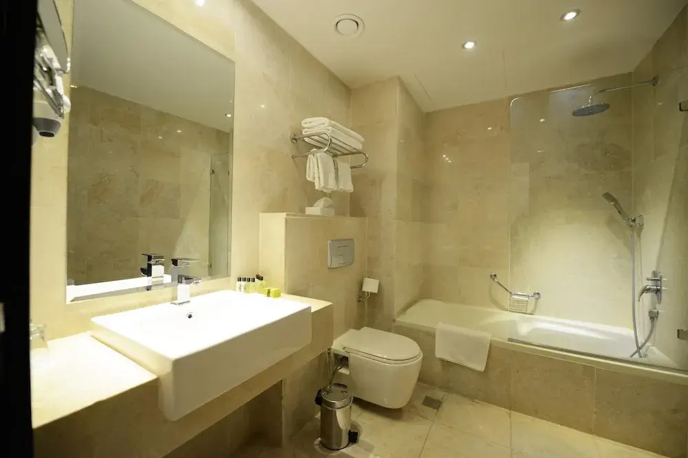 Double Junior Suite with balcony (twin beds)