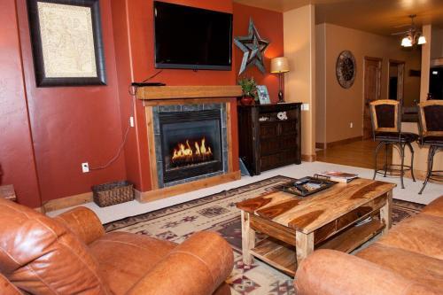 Peregrine Point 201 — фото 2