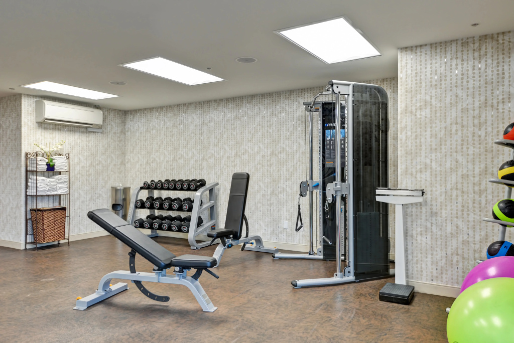 Holiday Inn Express Newport Beach by IHG - Général