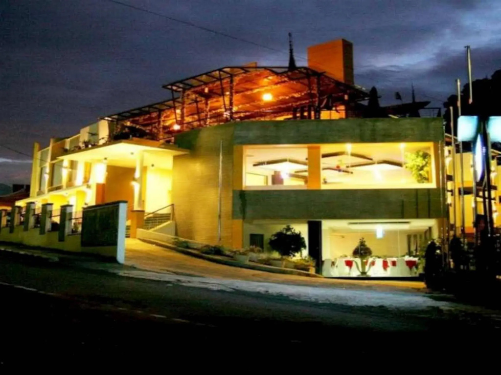 Hotel photo 8