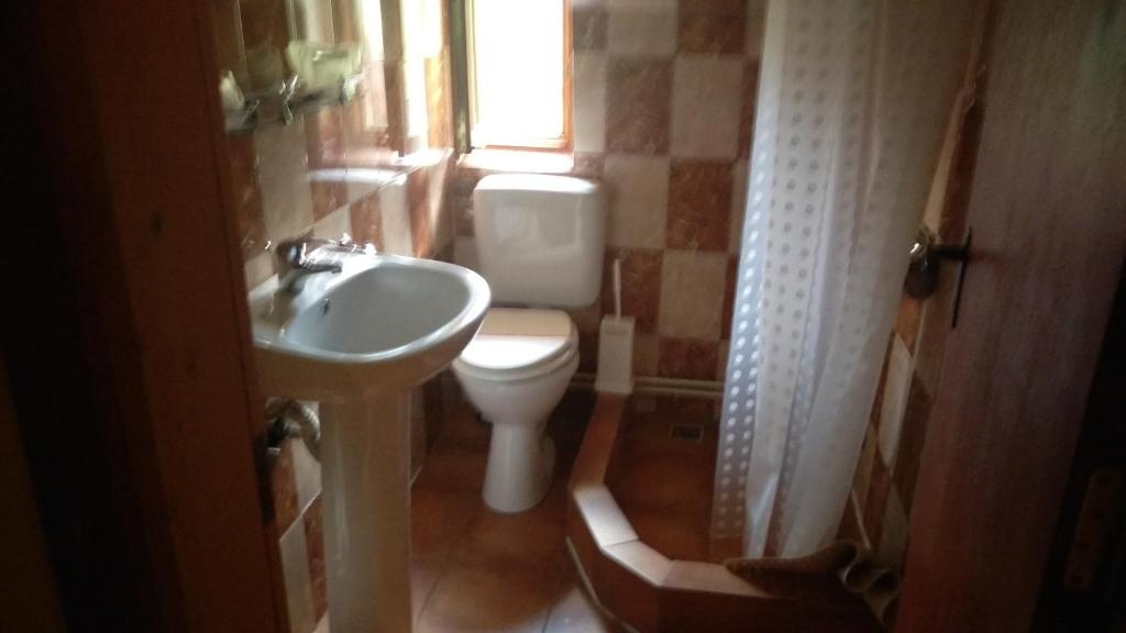 Pensiunea Printul Vlad - Chambres