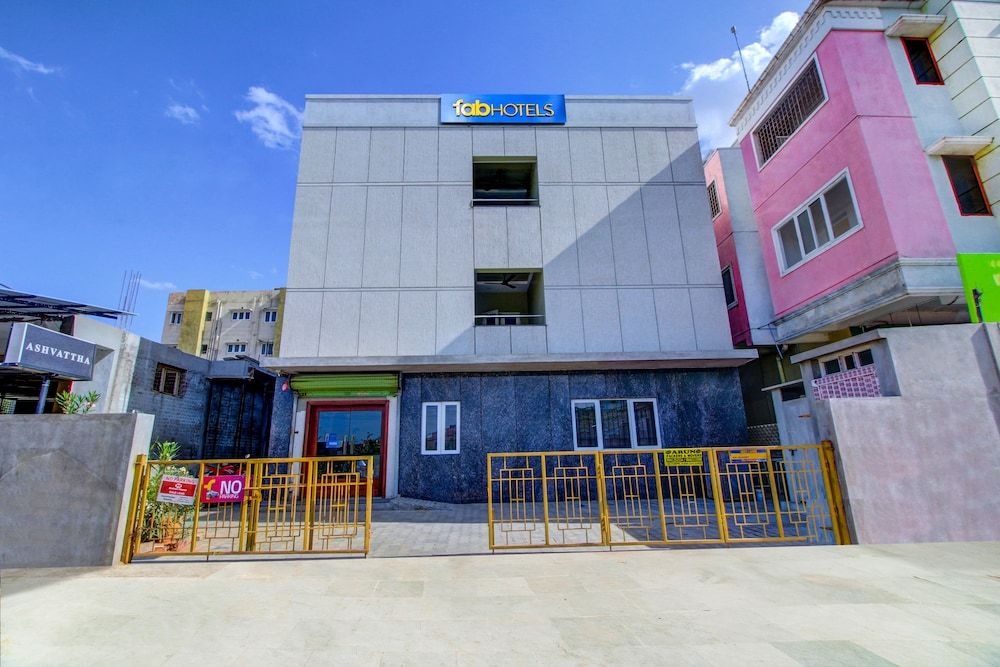 FabHotel Rithika Inn Luxe