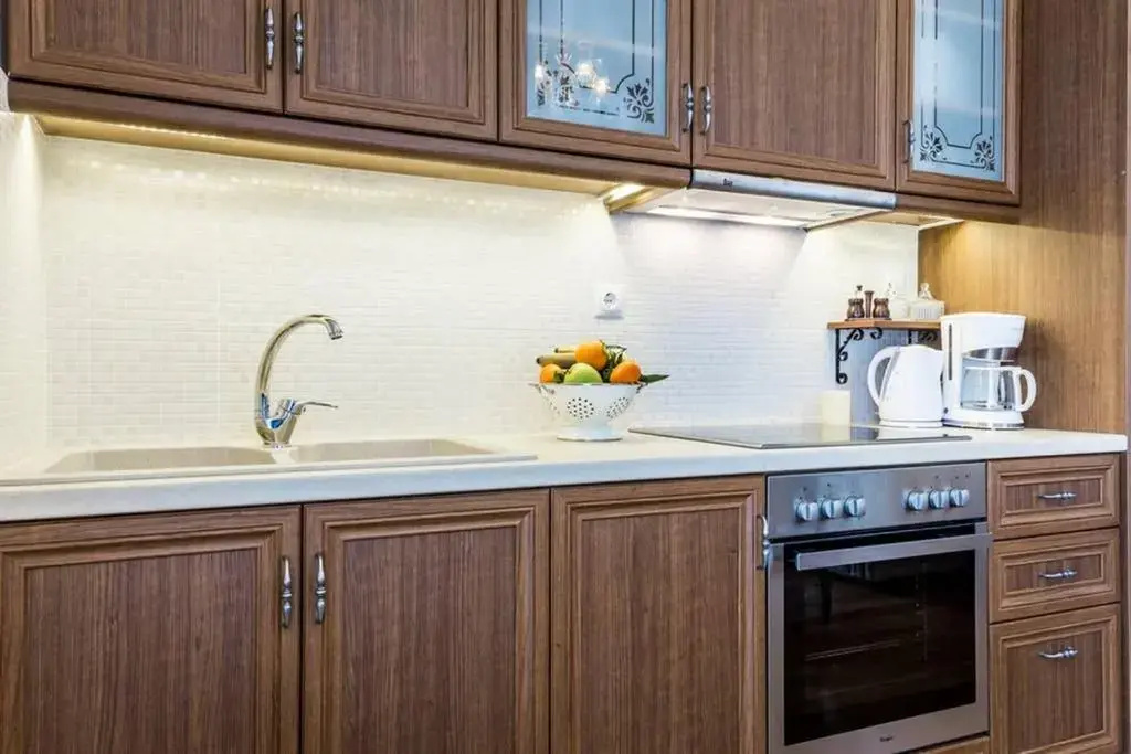 Neoclassical apartment with 3 bedrooms in Piraeus - фото 15
