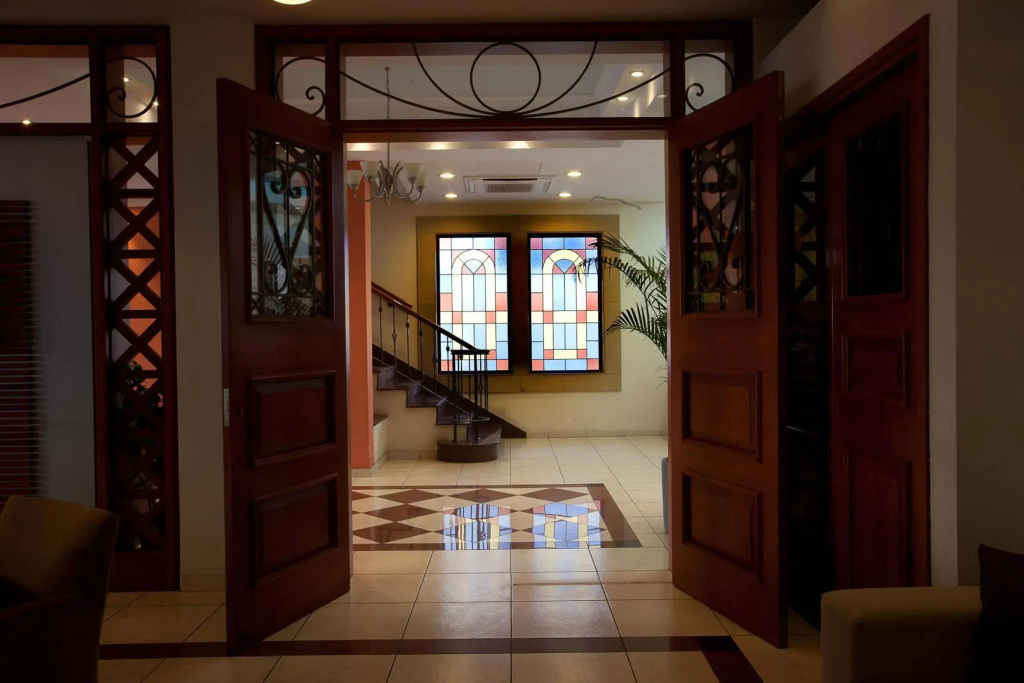 Hotel photo 12
