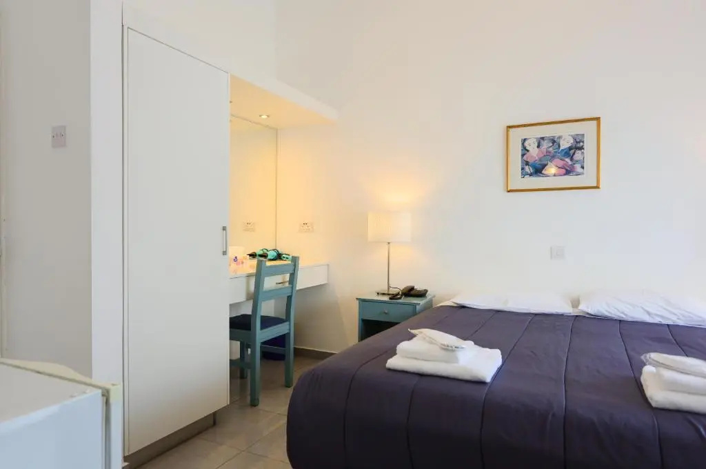 Economy Double room (full double bed)