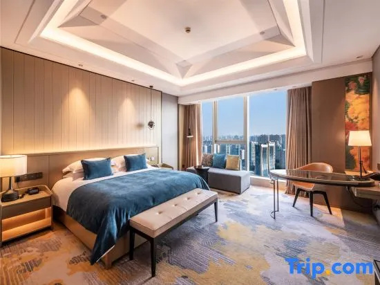 Executive Double room with lake view (full double bed)