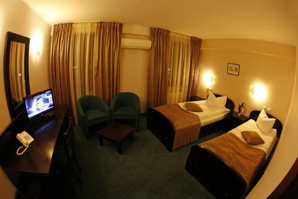 Standard Double room (twin beds)