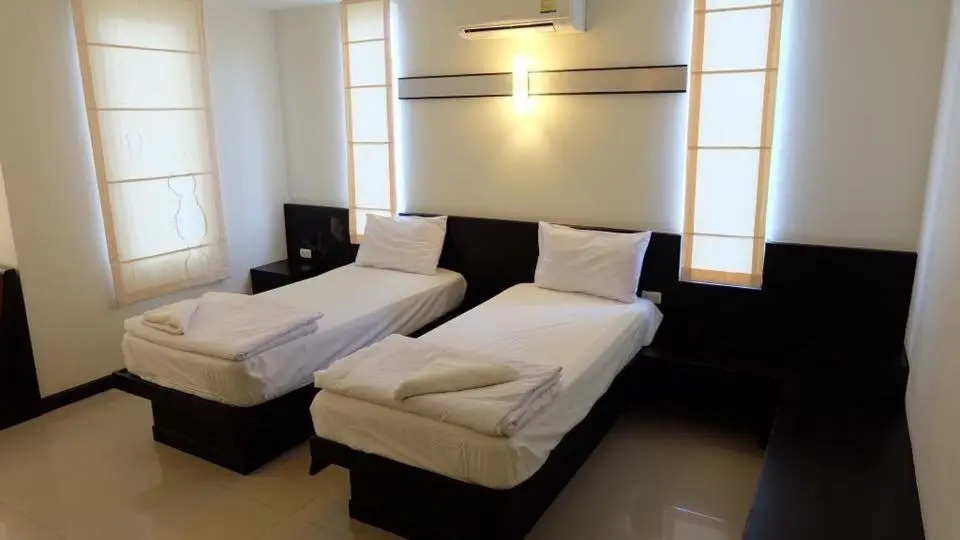 Standard Double room (twin beds)