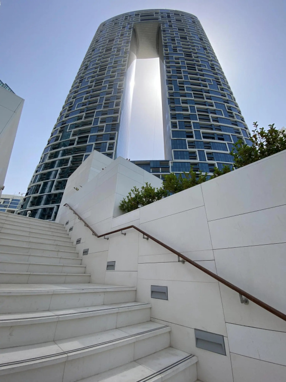 DXB - Address JBR - 705 - DM