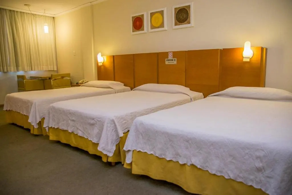 Barbur Plaza Hotel - Chambres