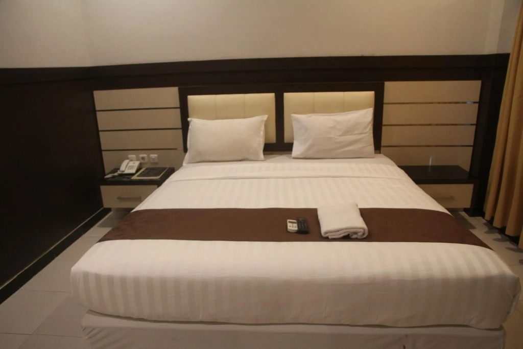 Puri Senggigi Hotel — 4