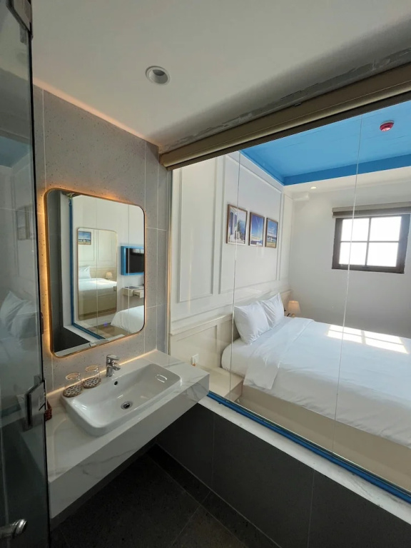Hub Multi 3 Hotel