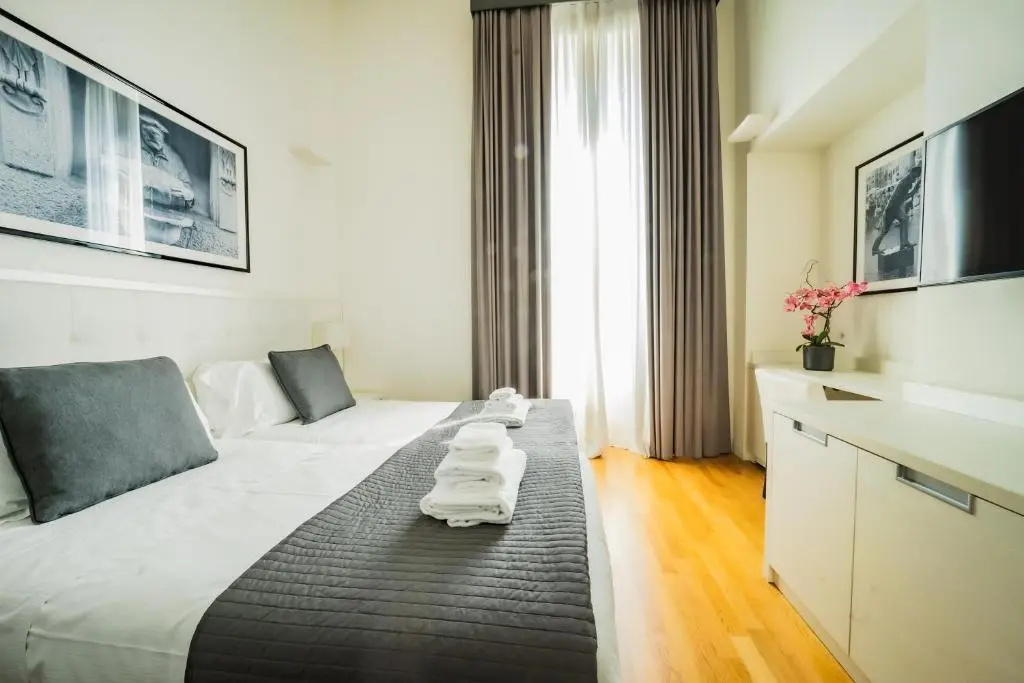 Superior Double room (full double bed)