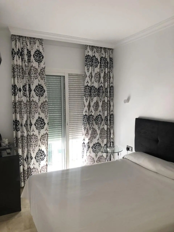 Double room (full double bed)
