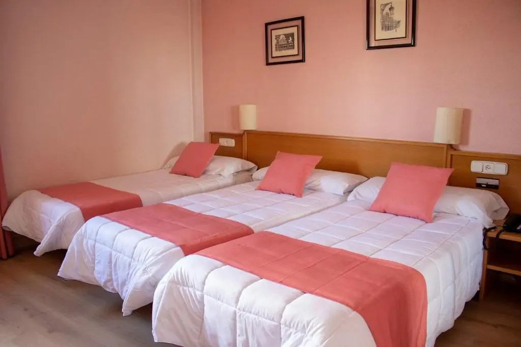 Hotel Helmántico - Chambres