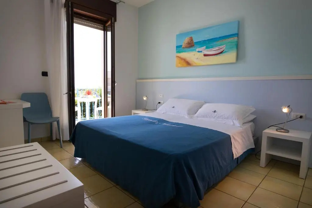 Superior Double room (full double bed)
