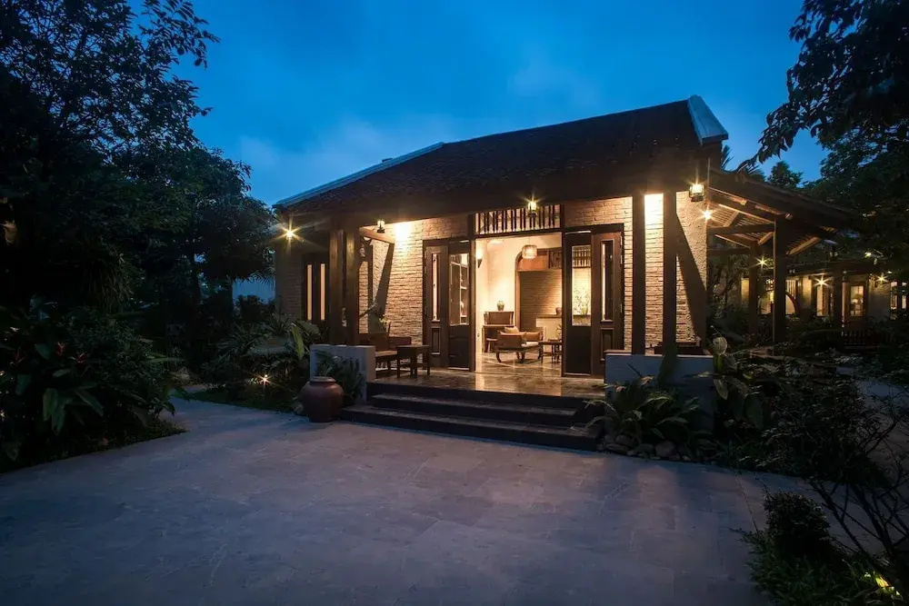 Nham Village Resort