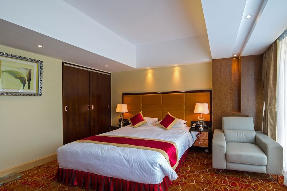 Hotel photo 13