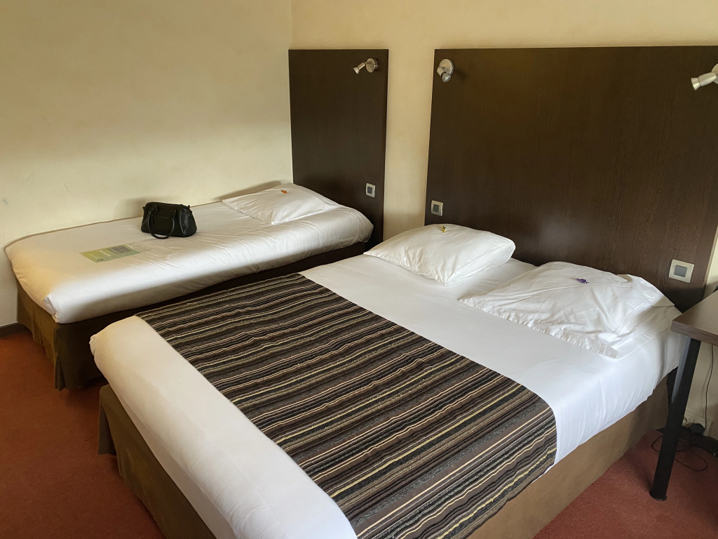Adonis Lyon Est Hotel Artys - Général