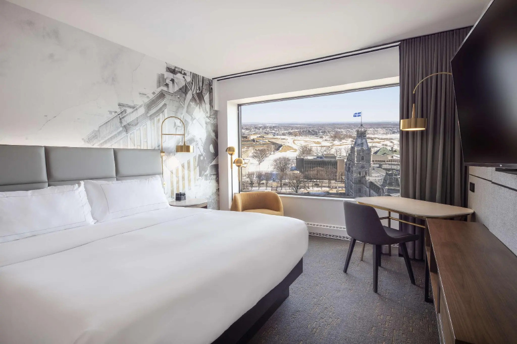 Parliament View Double room (full double bed)