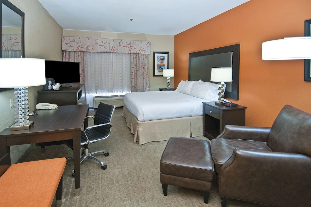 Holiday Inn Hotel & Suites Slidell by IHG - Chambres