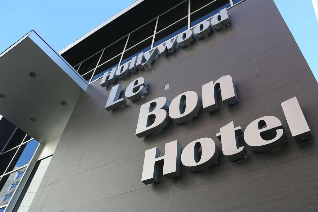 Le Bon Hotel Hollywood — фото