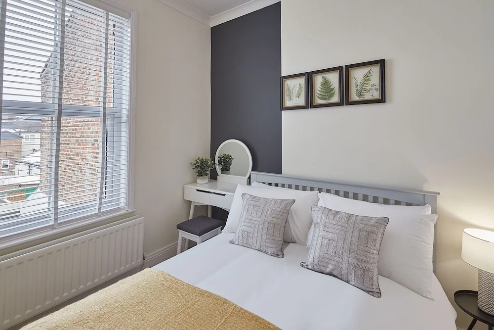 Host Stay Fountains Cottage
