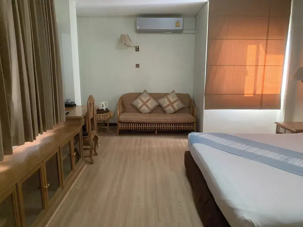 Mae Yom Palace Hotel - Chambres