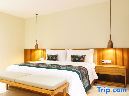 Japa Suites & Villas