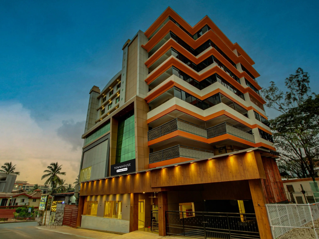 Super Townhouse Madgaon