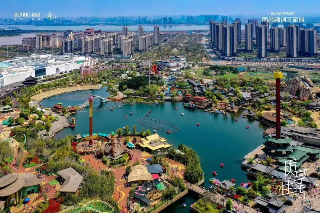 Beach & Waterfront