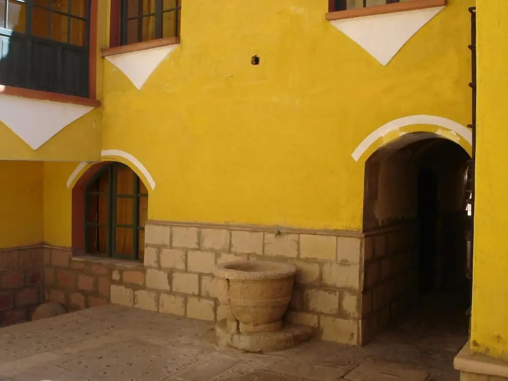 Hostal La Casona