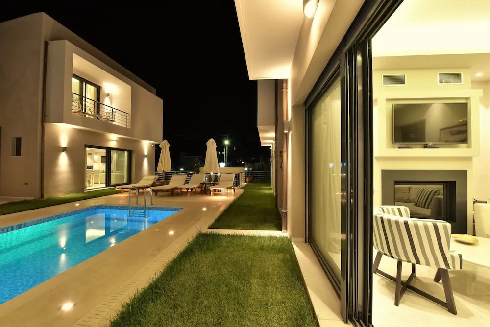 2 Bedrooms Duplex Suite
