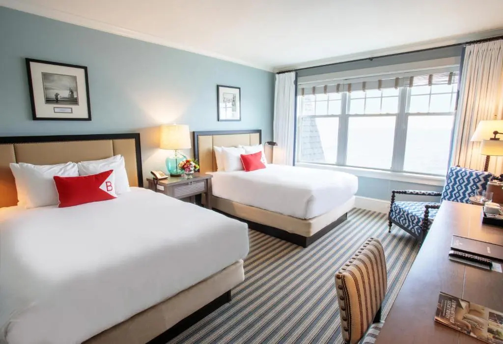 Standard Quadruple room oceanfront