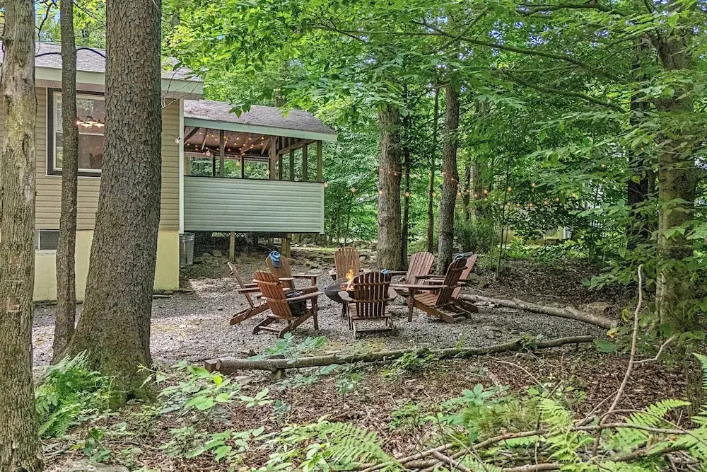 Birchwood by Avantstay Game Room + Lake Access