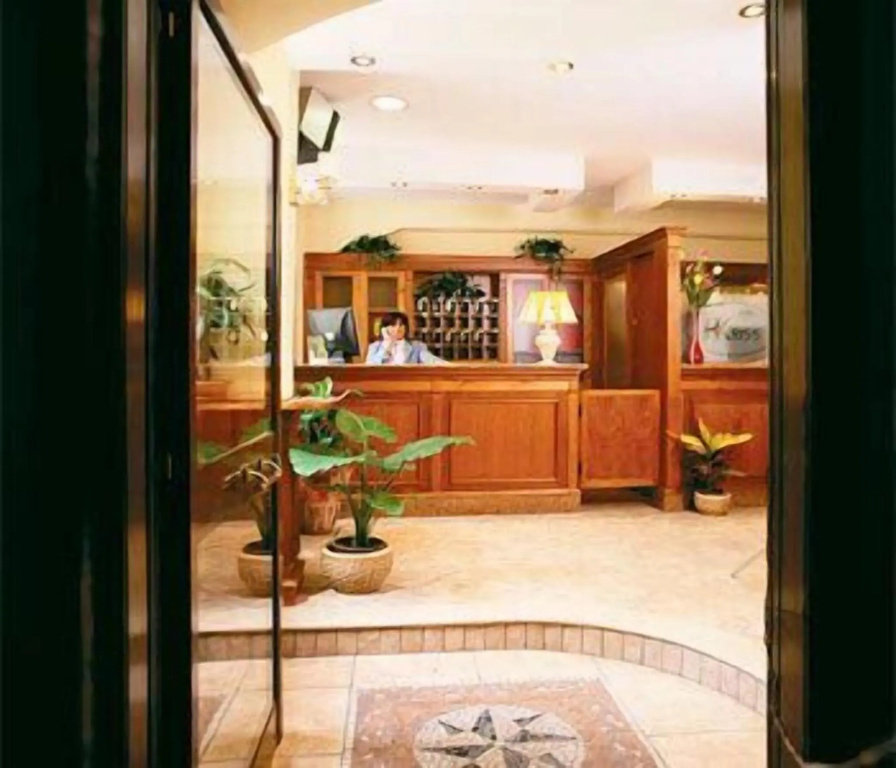 Hotel photo 12